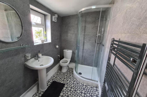 3-bed house on Brock Street, Lancaster, £1,781/mo