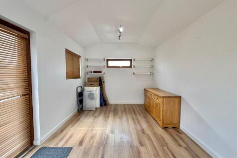 LODGE