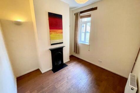 Dining Room.jpg