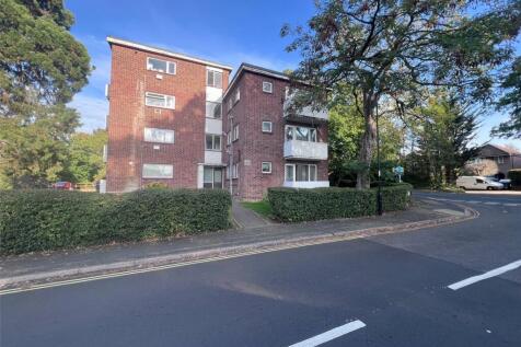 Southampton, SO18 - property photo