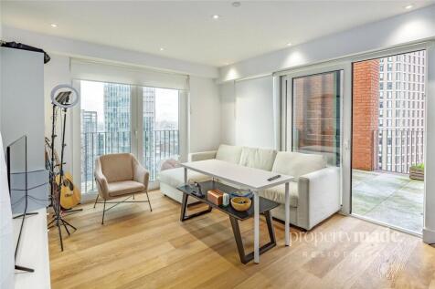 2-bed flat on Exchange Gardens, London, SW8, £4,200/mo