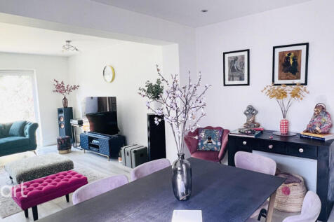 Laughton Road, NORTHOLT photo 4