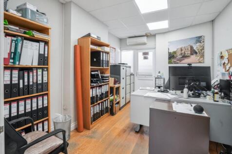 Property Image 25