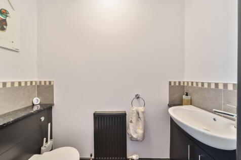 1312674-19-685acd...