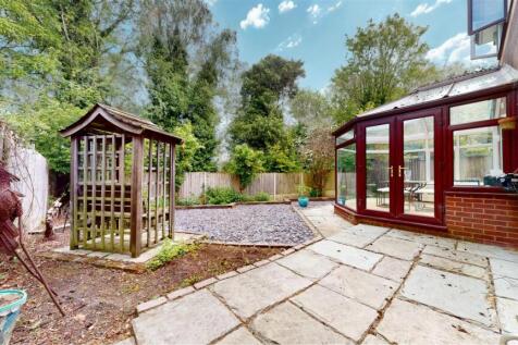 Parklands Rear Garden