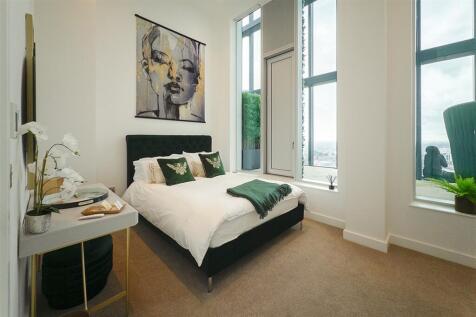 3 bed, 3 bath Penthouse in Manchester - Photo 23