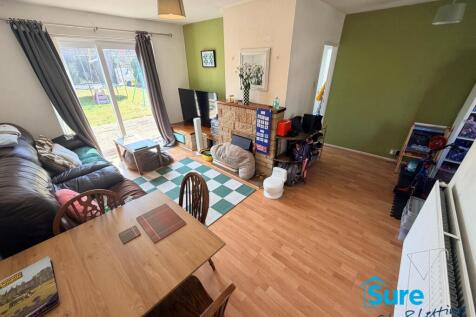 St. Peters Road, Gloucester, GL4. photo 5