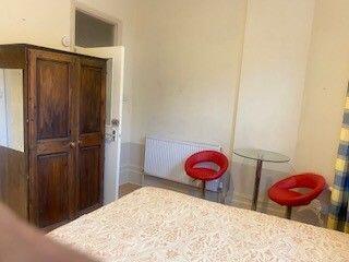 Ridgindale Road, Streatham, London, SW16 1QJ photo 4