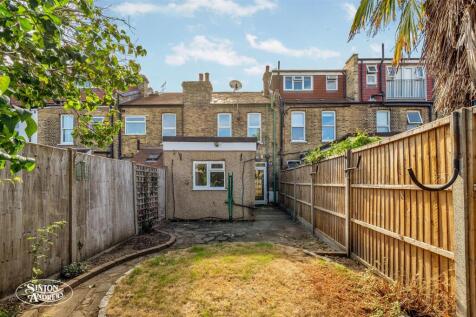 8 Chesham Terrace-13.jpg