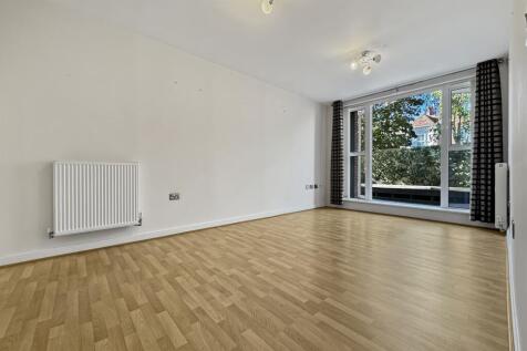 Open Plan Living/Kit