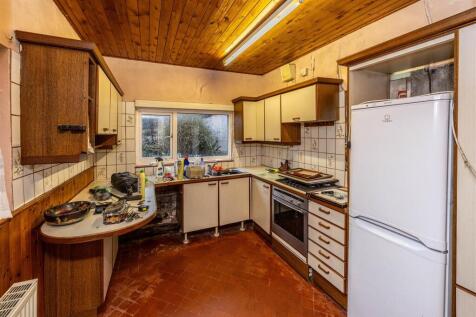 329WRWyke-050226-10.jpg
