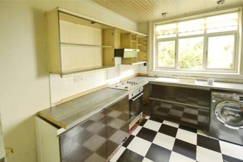 Kitchen/ Dining Room