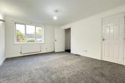 Endeavour Close, Preston, Lancashire photo 3