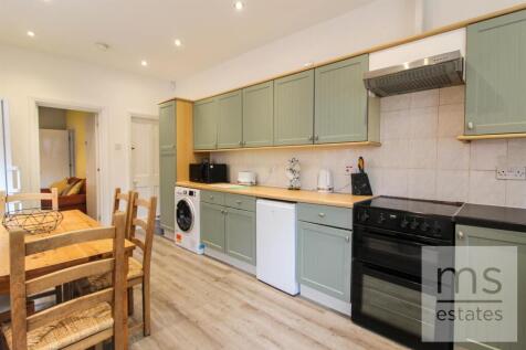 £145pppw Rolleston Drive, Lenton, Nottingham photo 3