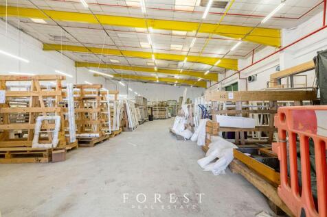 Forest_Real_EstateUnit_5_Meridian_Trading_Estate11.jpg