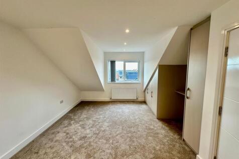 WhatsApp Image 2025-07-14 at 14.02.30 (2).jpeg