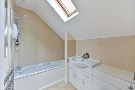 En-suite bathroom