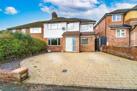 Oakwood Avenue