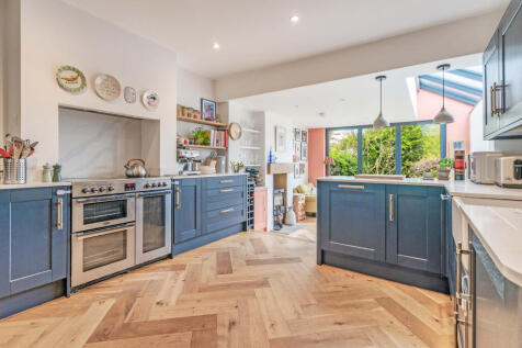 Kitchen/family Room