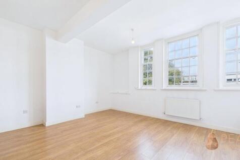 Open Plan Kitchen / Living Room