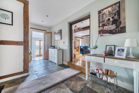 1384815-6-6925c0e...