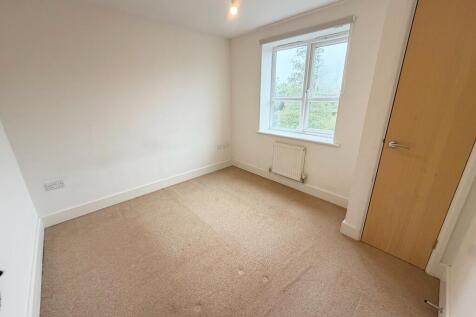 Lions Court, Northampton photo 5
