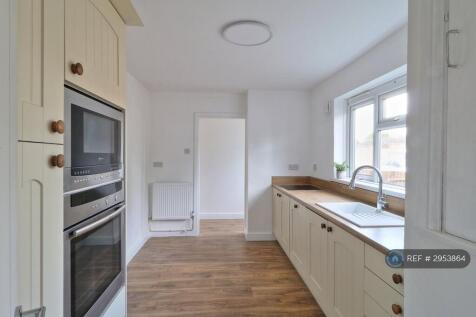 Wintringham Road, St Neots, PE19 photo 4