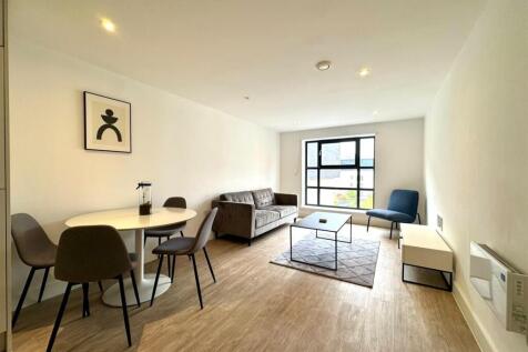 Living Area pic 7.jpeg