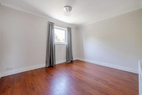 1357841-19-68cd53...