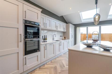 Kitchen/Dining/Family Room