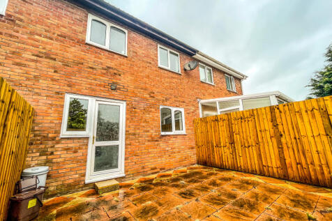 Whiteacre Close, Thornhill photo 3