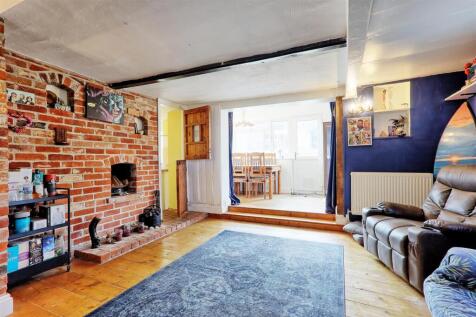 IMG_9377_8_9_easyHDR-interior3.jpg