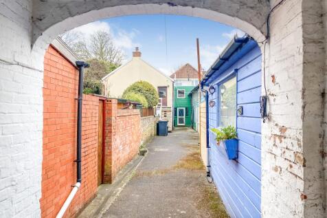 6A Alma Street, Taunton TA1 3AH