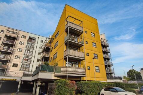 171 Maltings Close, Bow, London, E3 3TE