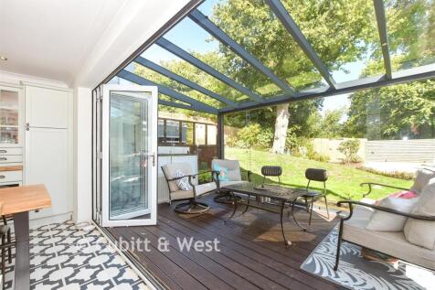 Internal Lifestyle Photograph