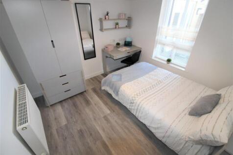 Apt 2, Brayford Court - Student Apartment - 26/27 photo 3