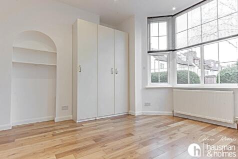 Templars Avenue, Golders Green photo 4