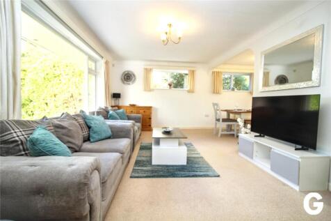 Lions Lane, Ashley Heath, Ringwood, Hampshire, BH24 photo 3
