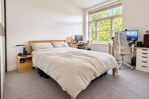 20b Winchester Street  Basiningstoke photo 5