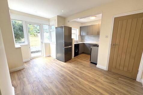 Marshall Grove, Kingstanding, Birmingham, B44 8HR photo 4