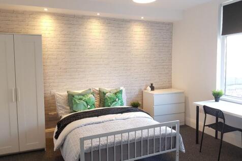 Esher Road, Liverpool photo 3