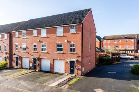 40 Congyer Close, Great Oakley-2.jpg