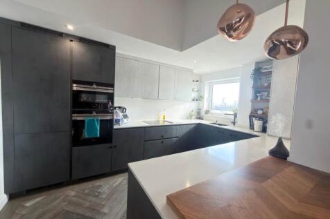 Lowestoft Mews, London,  photo 3