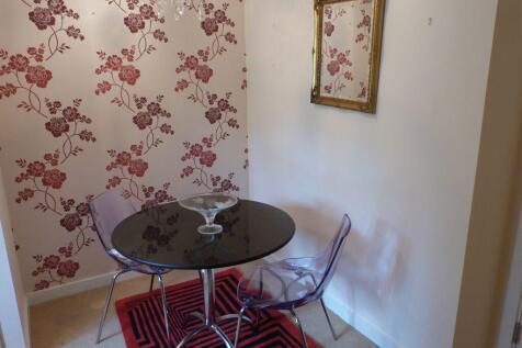 Glebe Place, Highworth photo 5