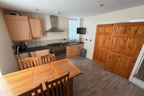 WhatsApp Image 2025-10-23 at 09.57.15_402f7666.jpg