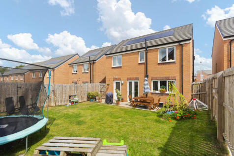 Back Garden of 3 Raith Gardens