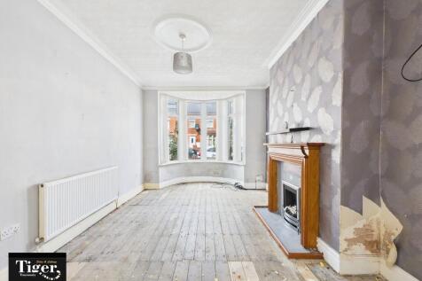 CAM03440G0-PR0404...