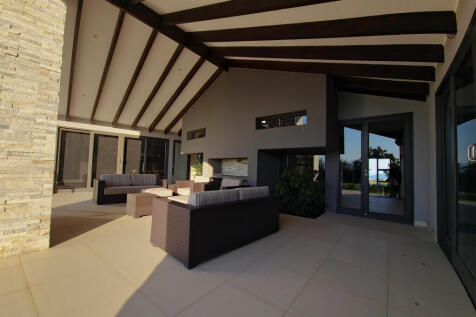 Outdoor Entertainment