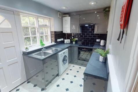 5 Clinton Court, Nottingham, NG1 4DS photo 2