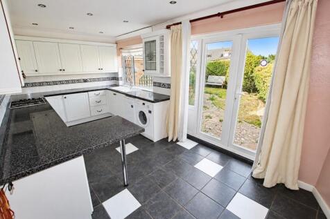Sheppard Close 4 - Kitchen 1 new
